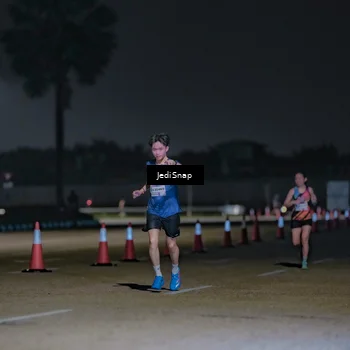 Runner Photo 7466431