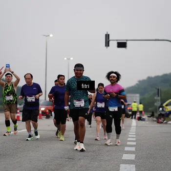 Runner Photo 7466449
