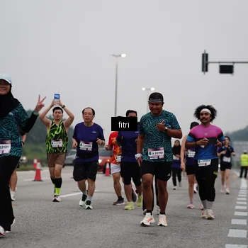 Runner Photo 7466459
