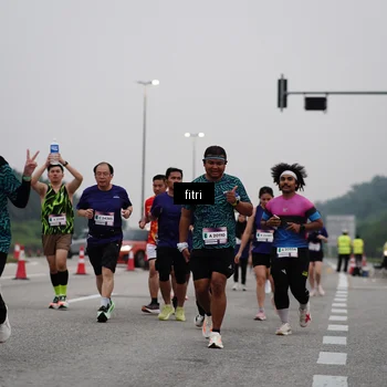 Runner Photo 7466460