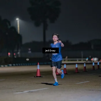 Runner Photo 7466473