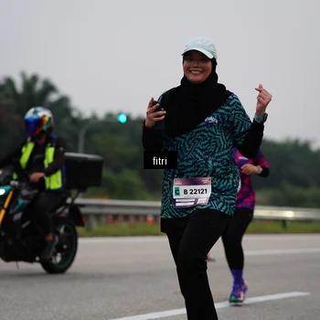 Runner Photo 7466494