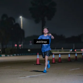 Runner Photo 7466495