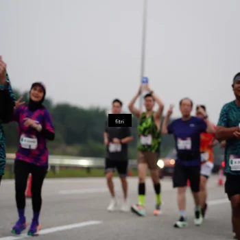 Runner Photo 7466512