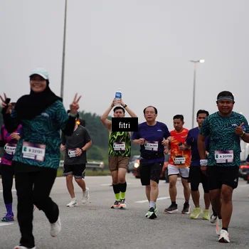 Runner Photo 7466526