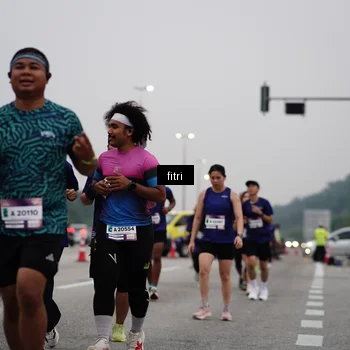 Runner Photo 7466539