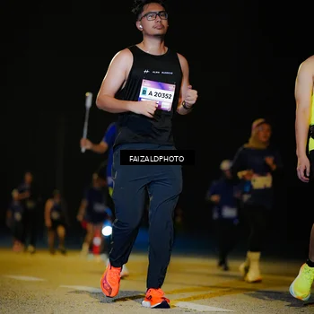 Runner Photo 7466551