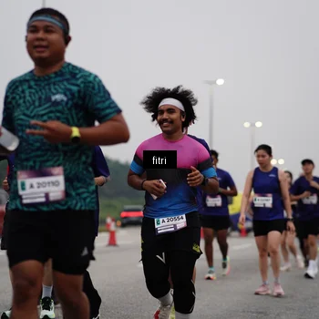 Runner Photo 7466560