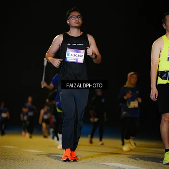 Runner Photo 7466575