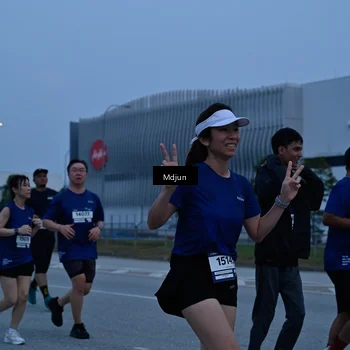 Runner Photo 7466593