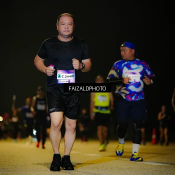 Runner Photo 7466603