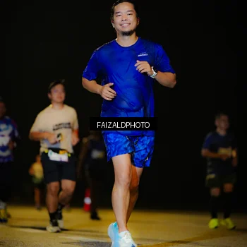 Runner Photo 7466604
