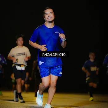 Runner Photo 7466606