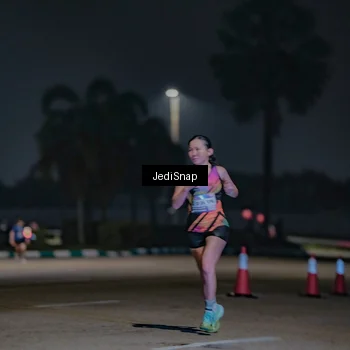 Runner Photo 7466619