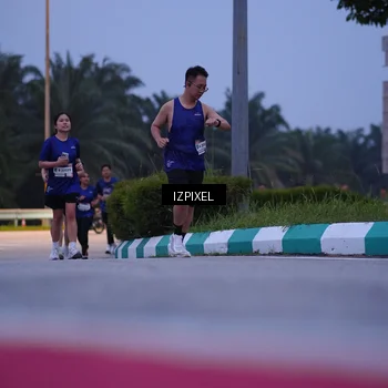 Runner Photo 7466627