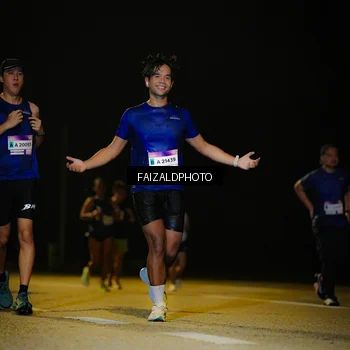 Runner Photo 7466678