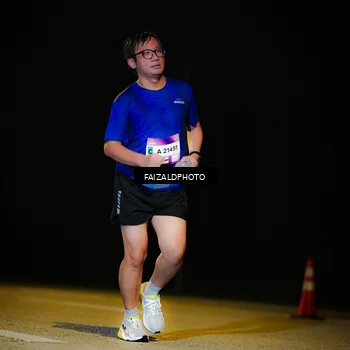 Runner Photo 7466716