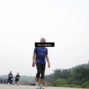 Runner Photo 7466728