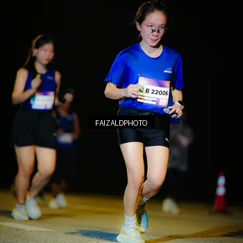 Runner Photo 7466747
