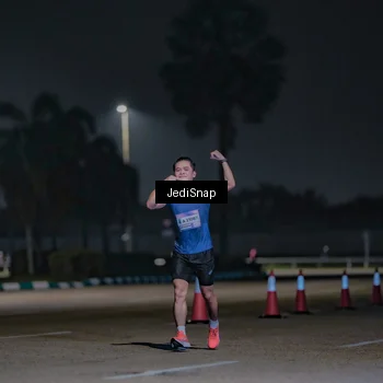 Runner Photo 7466752