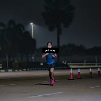Runner Photo 7466760