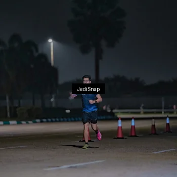 Runner Photo 7466767
