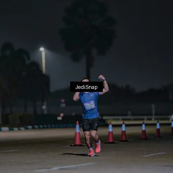 Runner Photo 7466784