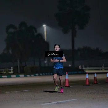 Runner Photo 7466791