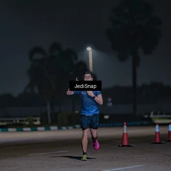 Runner Photo 7466800