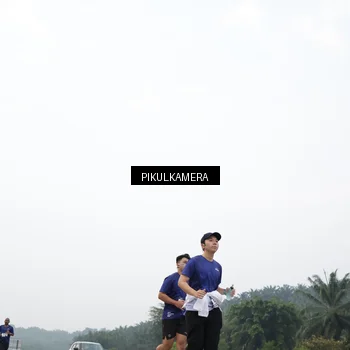 Runner Photo 7466811
