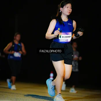 Runner Photo 7466814