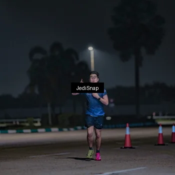 Runner Photo 7466815