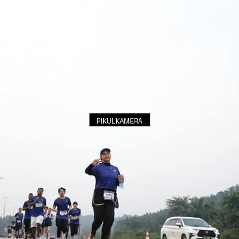 Runner Photo 7466816