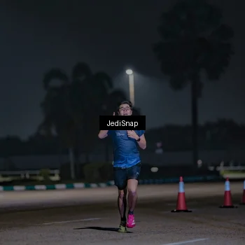 Runner Photo 7466820