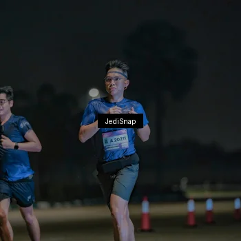 Runner Photo 7466825