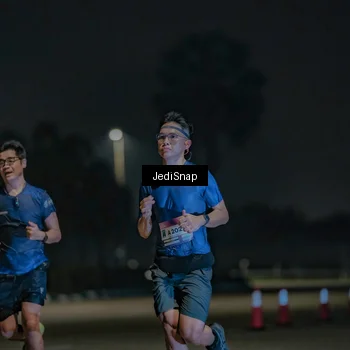 Runner Photo 7466828