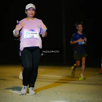 Runner Photo 7466840