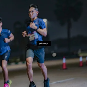 Runner Photo 7466844