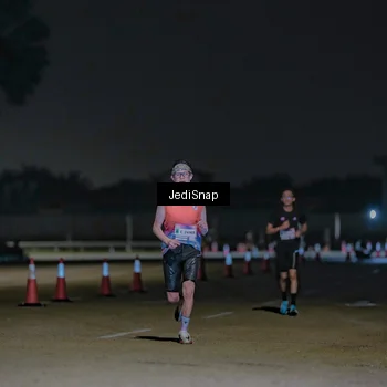 Runner Photo 7466847