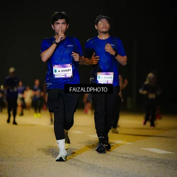 Runner Photo 7466856