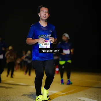 Runner Photo 7466873