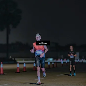 Runner Photo 7466874
