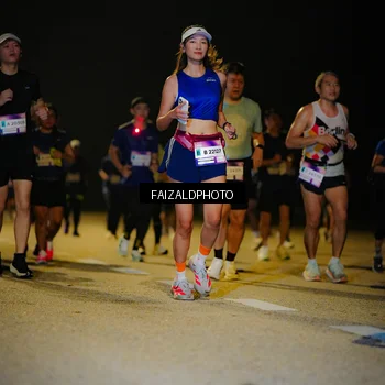 Runner Photo 7466914