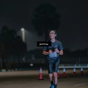 Runner Photo 7466917
