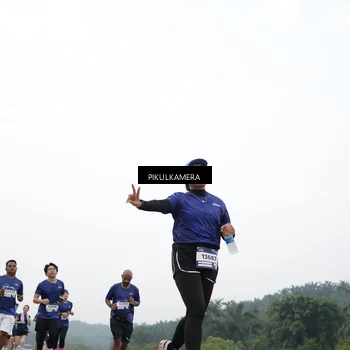 Runner Photo 7466980