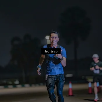 Runner Photo 7467012