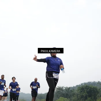 Runner Photo 7467016