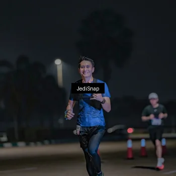 Runner Photo 7467021