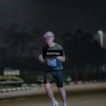 Runner Photo 7467030