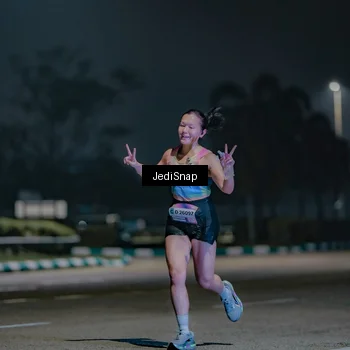 Runner Photo 7467092